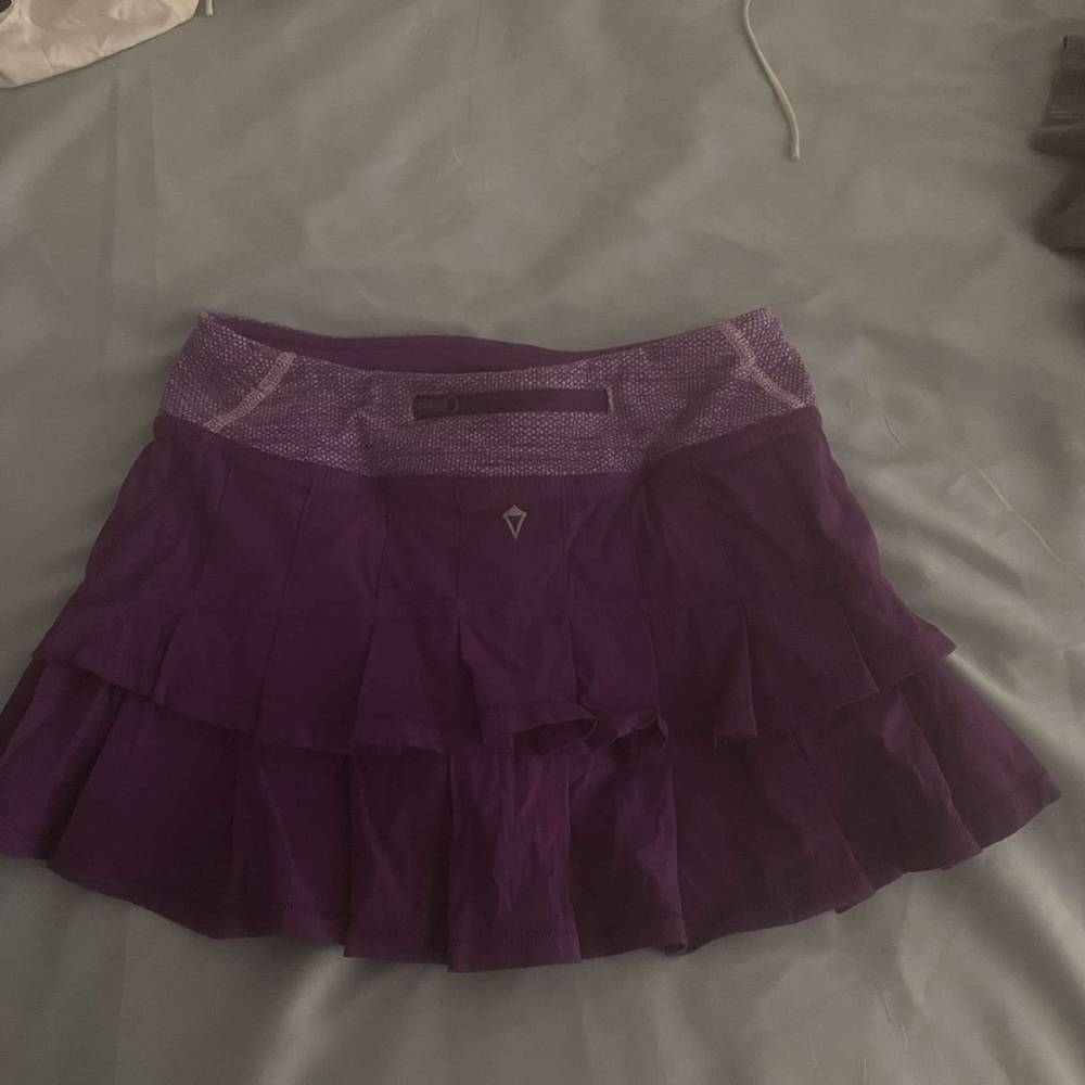 Size 10 kids Ivivvia skirt